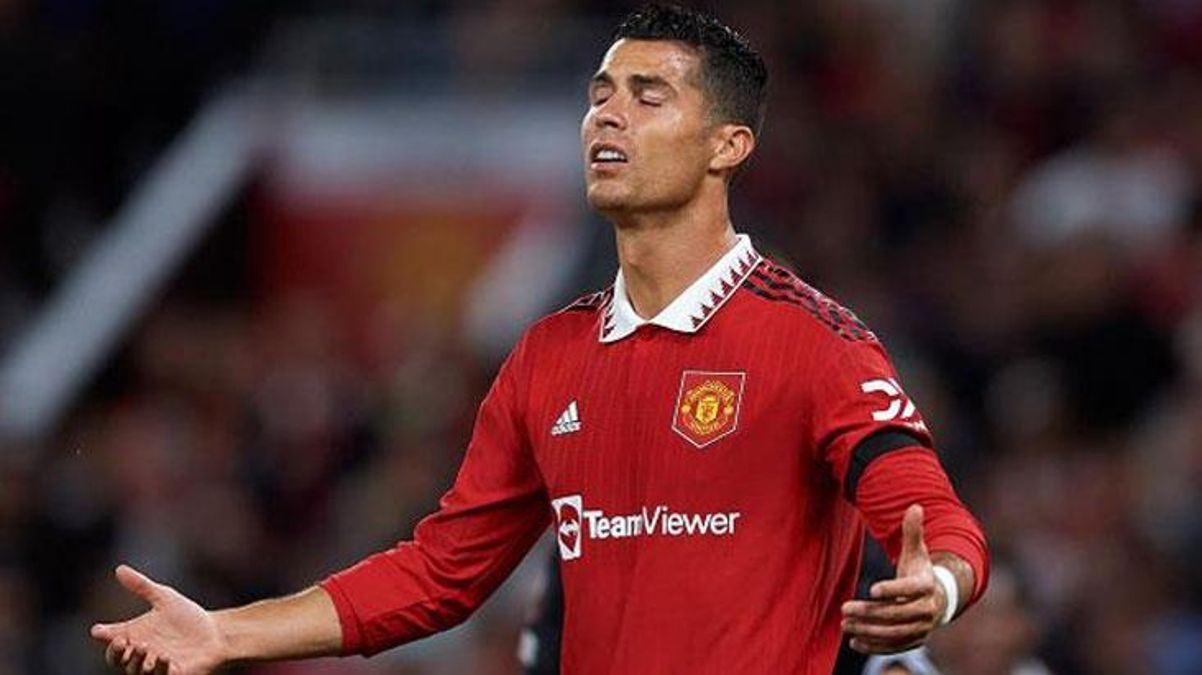 cristiano ronaldo icin yolun sonu manchester uniteddan resmi aciklama geldi