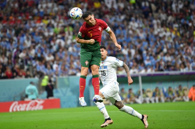 Tüm dünya bu pozisyonu tartışıyor! Gol Ronaldo'ya mı yazılmalı?