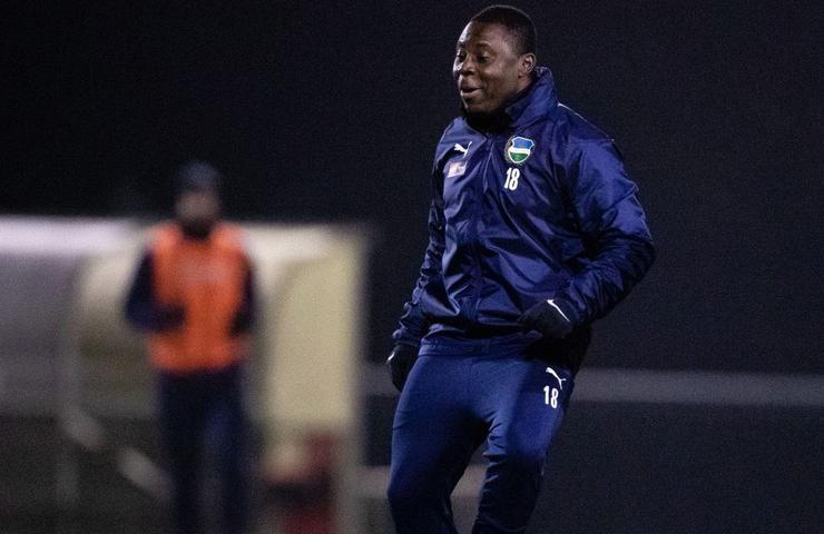 abdde bir neslin futbol efsanesi freddy adu yasadiklarini anlatti 9