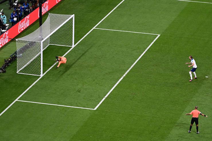 ingilterenin penalti kabusu suruyor 10