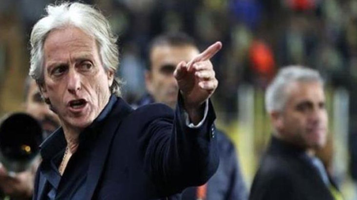 jorge jesus mert hakanin yaptigini gorunce daha fazla dayanamadi takima zarar vereceksin