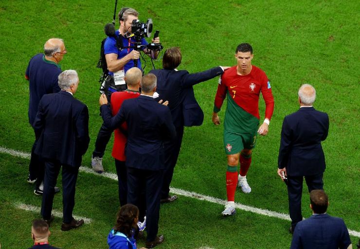 portekizde deprem ronaldo sonrasi hocasindan da aciklama geldi 4