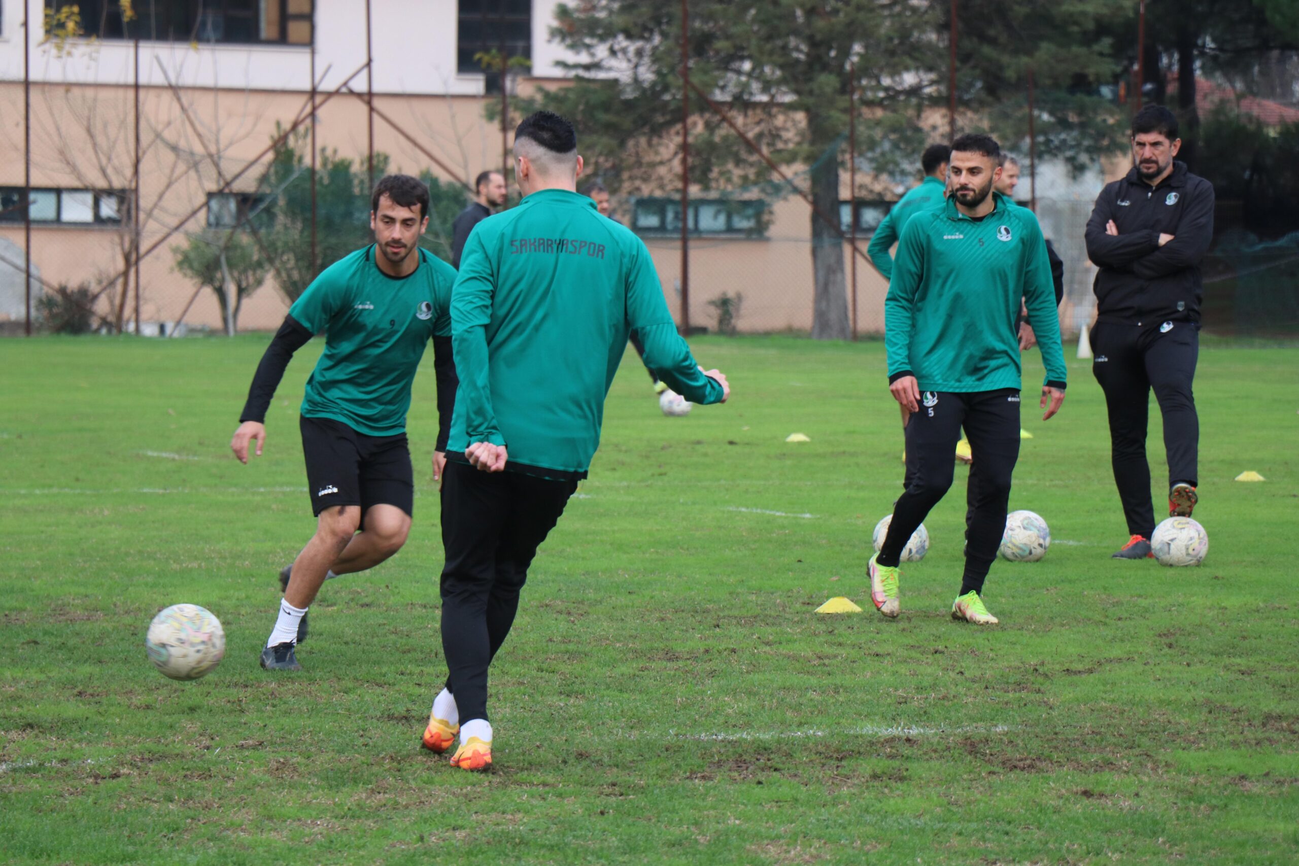 sakaryaspor genclerbirligi mesaisinde scaled