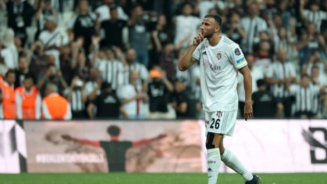 Beşiktaş'ta deprem! Yıldız futbolcu resmen ayrılıyor