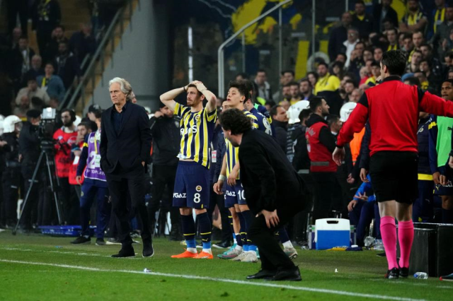 Fenerbahçe'de yıkım! Süper Lig tarihinde benzerini yaşamadılar