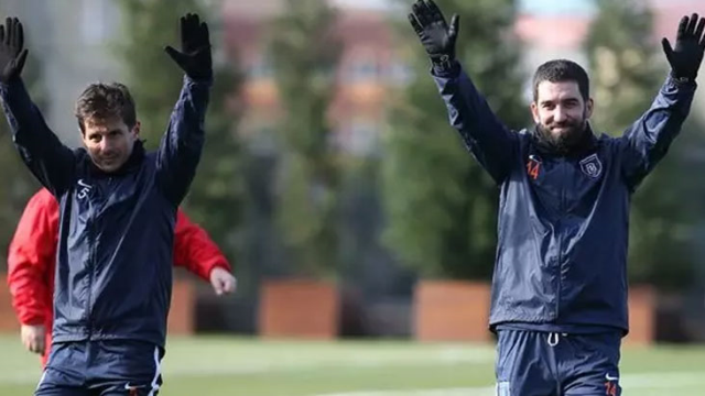 Süper Lig ekibinden Arda Turan bombası! Milli Takım'a gidecek derken ters köşe yaptı