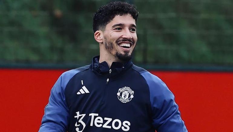 Efsane isimden Manchester United Menajeri Erik ten Haga Altay Bayındır çağrısı: Onu oynat