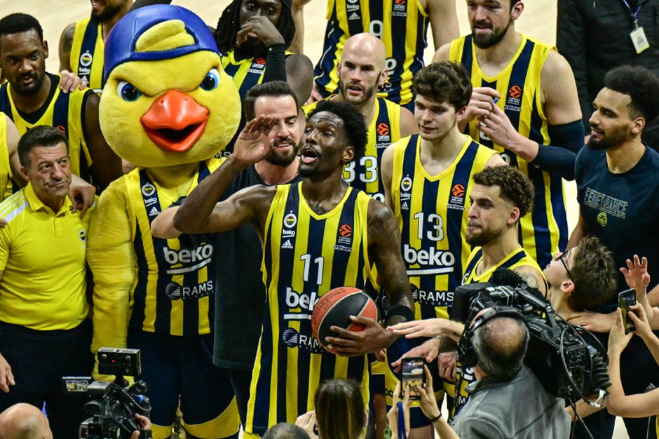 nigel-hayes-fenerbahce