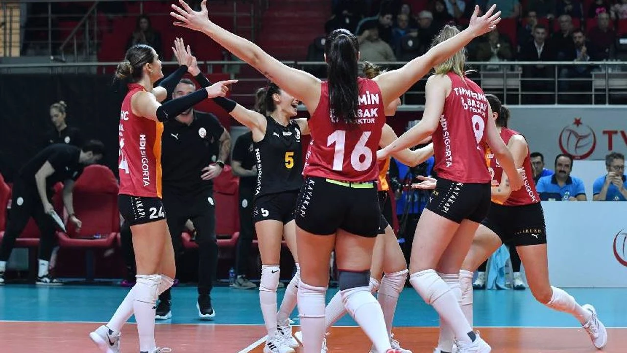 galatasaray-voleybol-takimi