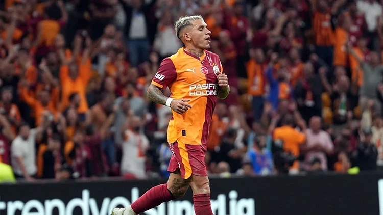 Galatasaray'da Sürpriz Torreira Kararı: Sözleşmesi Vardı, Ama İki Taraf da Anlaştı 1 torreira 1