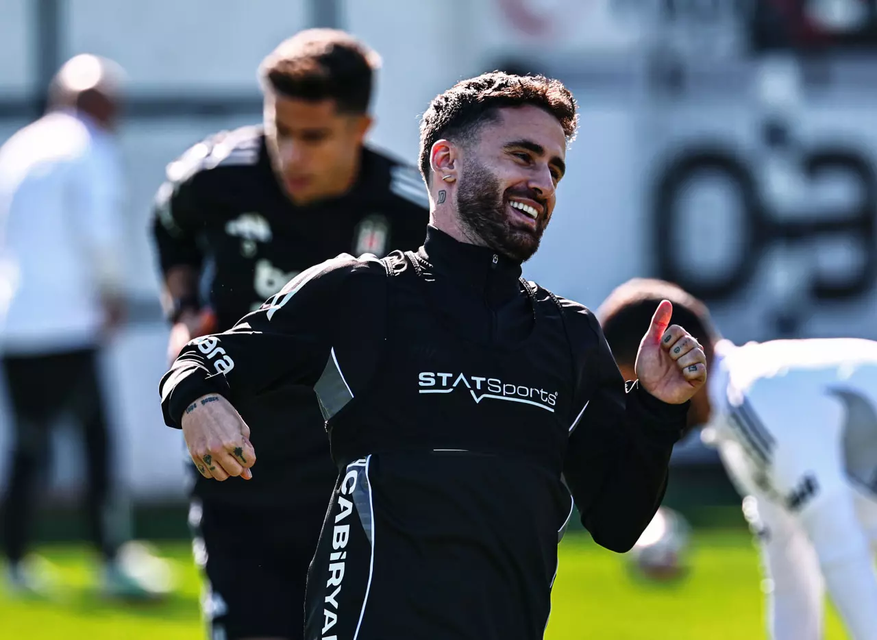 Rafa Silva’dan Şaşırtan Hamle! Yıldız İsim Doğrudan Yönetime Gitti 2 rafa-silva-besiktas
