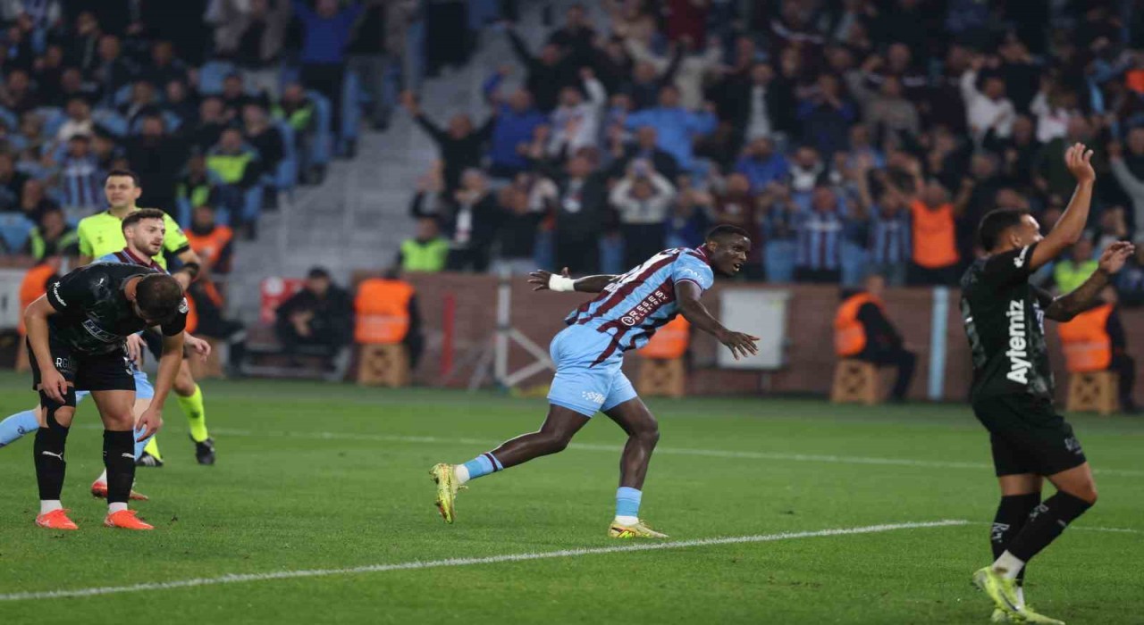 Trabzonspor şokta! Evinde puan kaybı 2 trabzonspor-alanyaspor