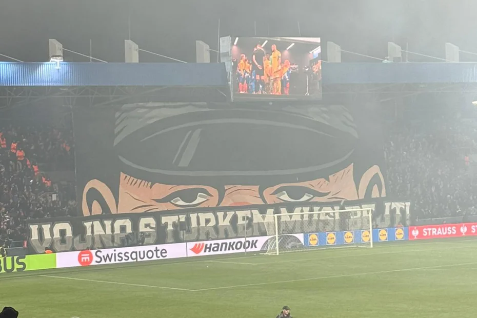 Fenerbahçe Maçındaki Pankart Olayına Viktoria Plzen’den Açıklama 2 viktoria-plzen-pankart